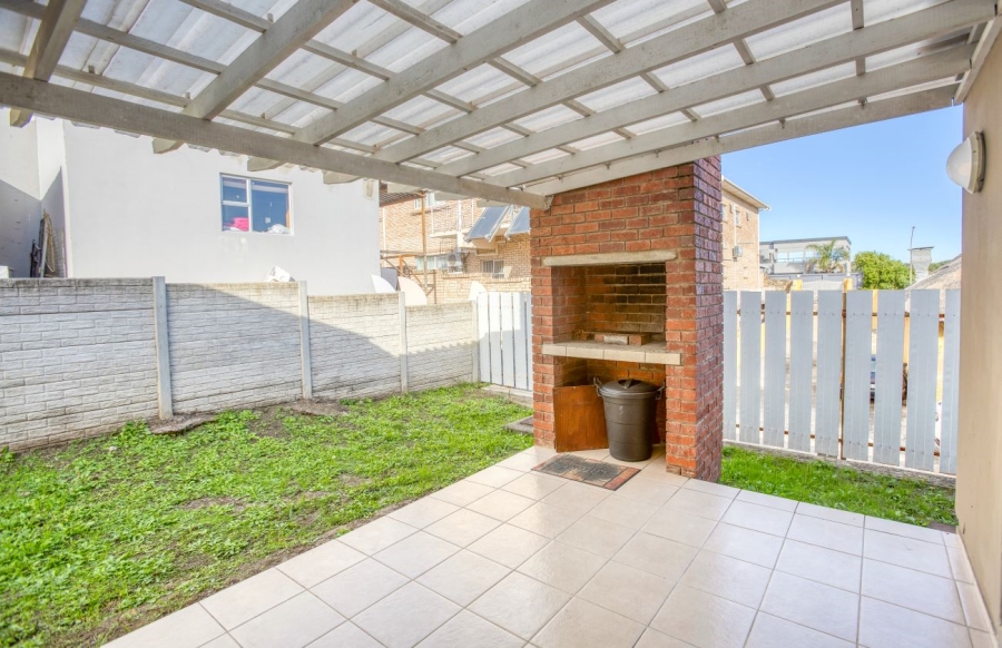 3 Bedroom Property for Sale in Baysville Eastern Cape